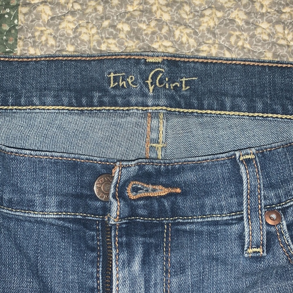 Jeans - Picture 3 of 3